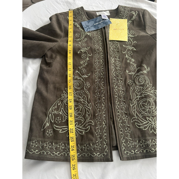 Susan Graver Embroidered Faux Suede Blazer Womens Size Medium Green Classic NWT - Picture 7 of 8